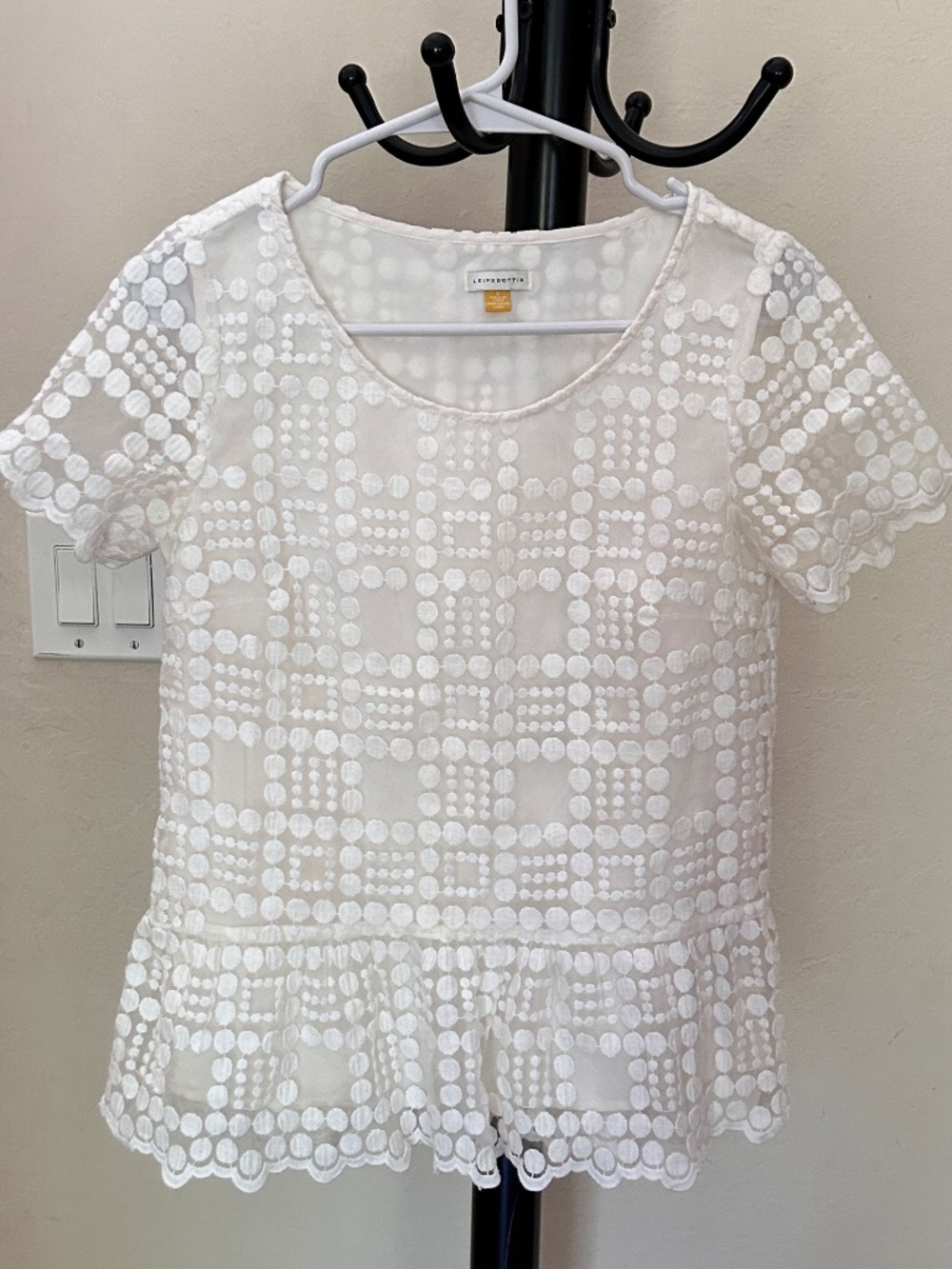 White Double-Layer Textured Blouse w Scalloped Edging Peplum—Feminine & Elegant